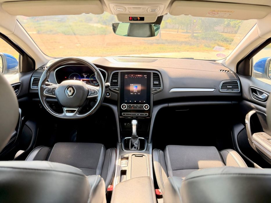 Renault Megane E-Tech, Plug-in Hybrid, Automat, Intense