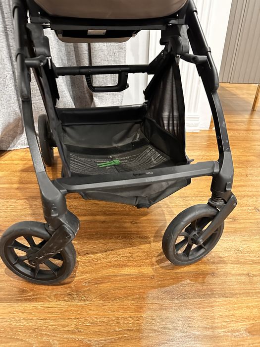 Продается супер коляска