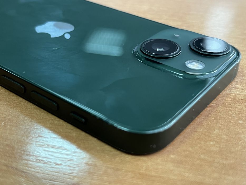 iPhone 13 mini с гарантией
