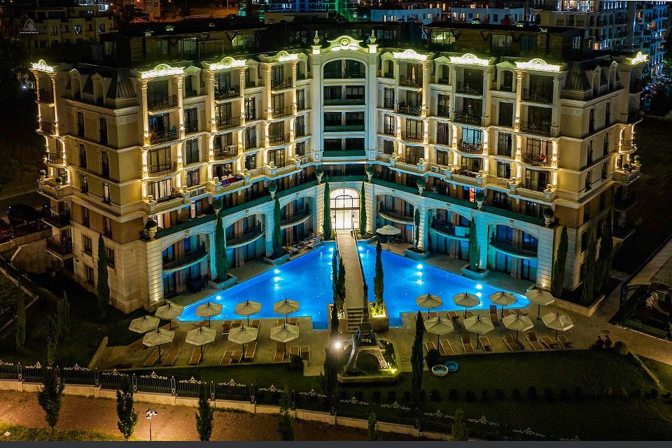 Продава се Двустаен апартамент в Свети Влас - 50 кв.м за 1920 €/кв.м - Снимка #15