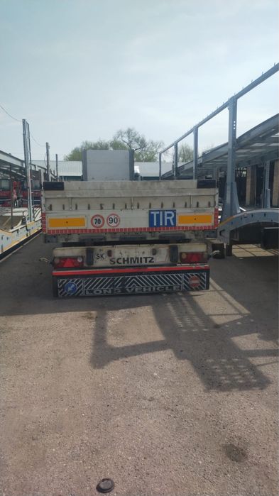 Продам бортовой полуприцеп Schmitz S01
