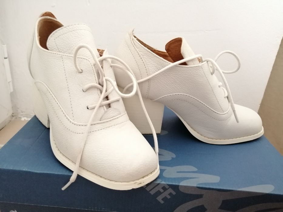 Продам обувь б/у