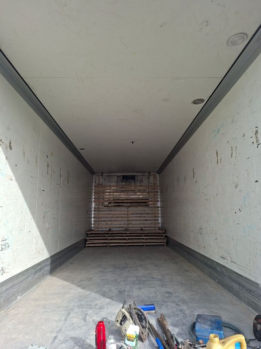 Грузовой прицеп кузов