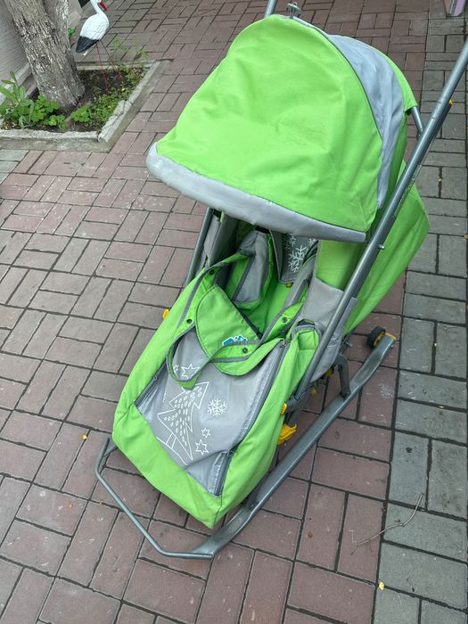 Продам зимние сани