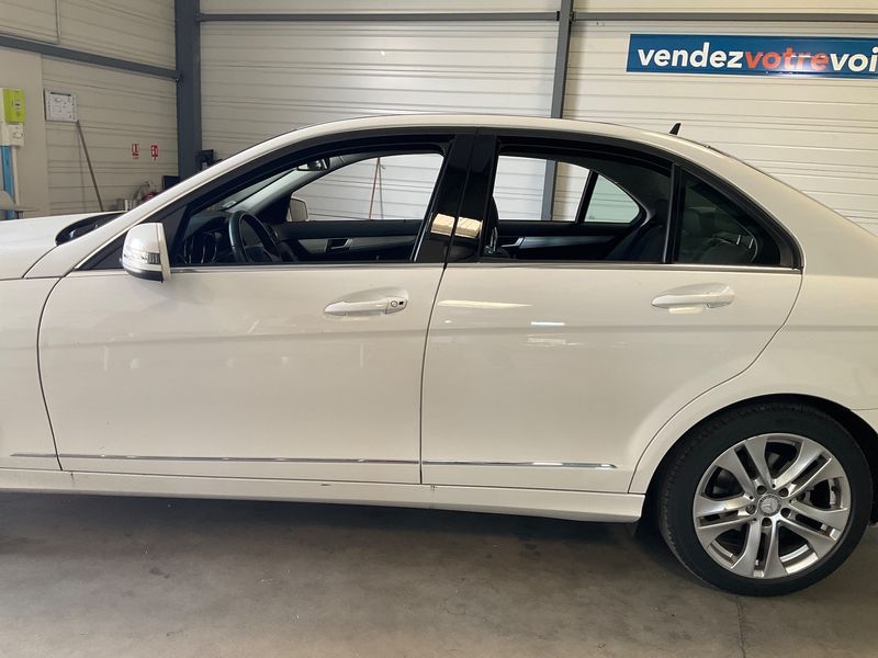 Mercedes-Benz C-Klasse C 200 CDI BlueEfficiency Avantgarde 2013