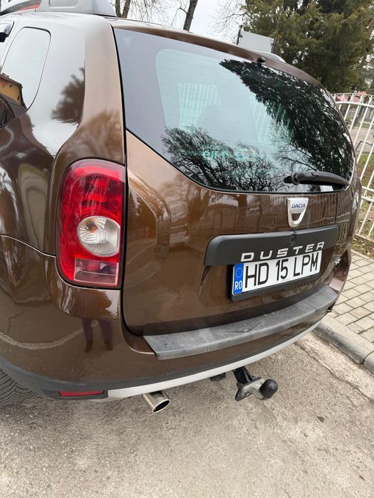 Vând Dacia Duster stare  impecabila proprietar