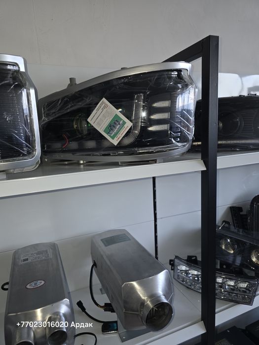 Фара передняя на HOWO