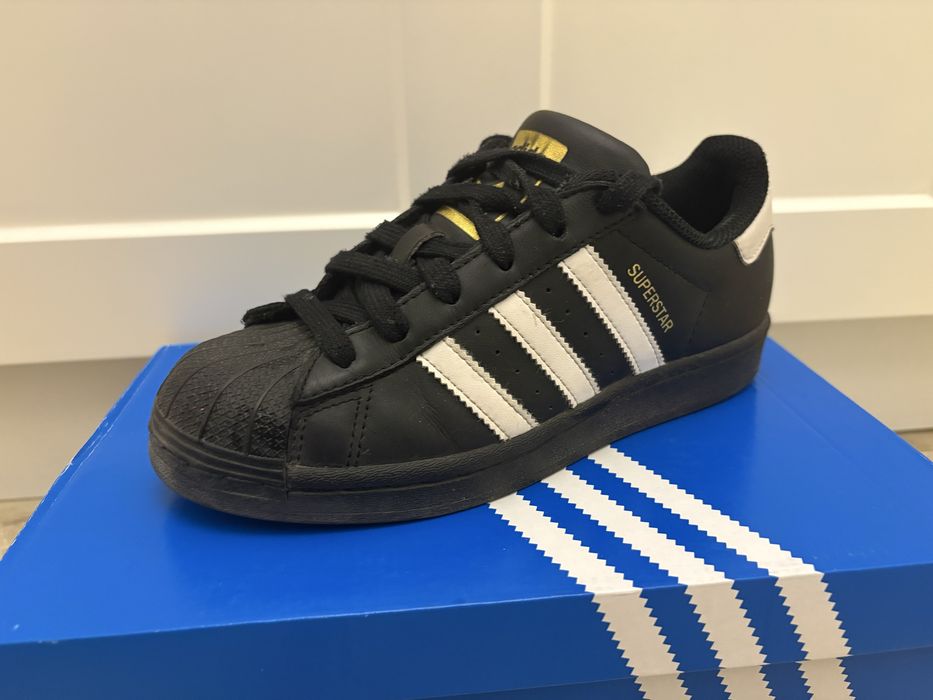 Adidas Superstar