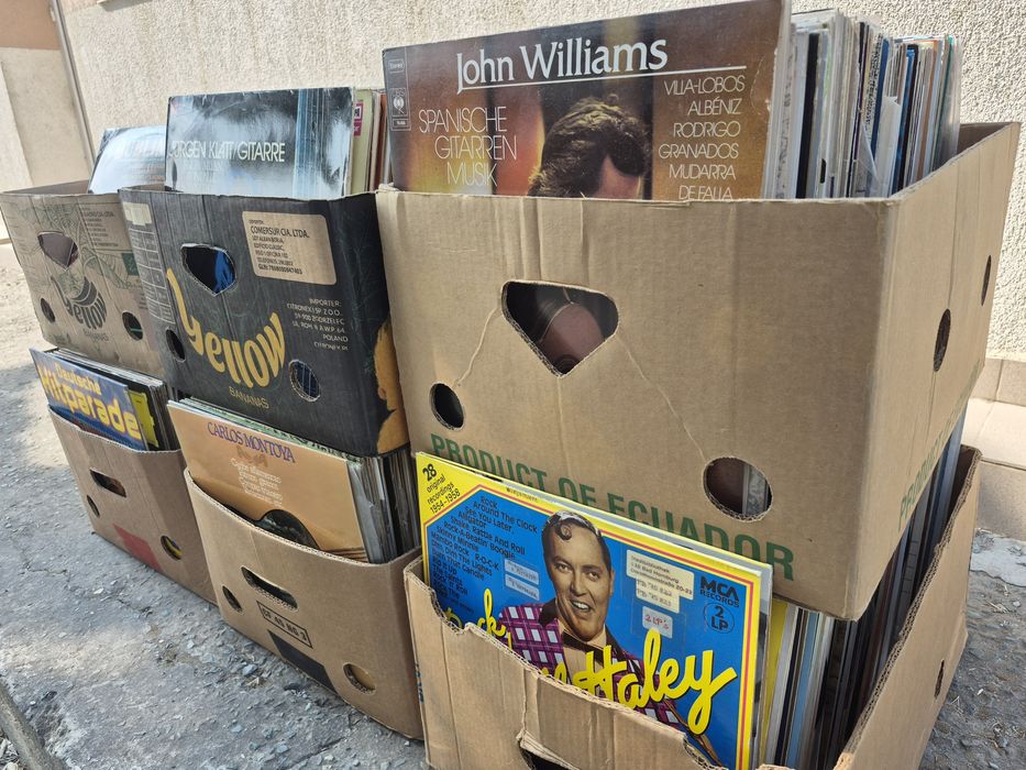Vând Lot 500 Discuri Vinil colectie muzica usoara mixta straina