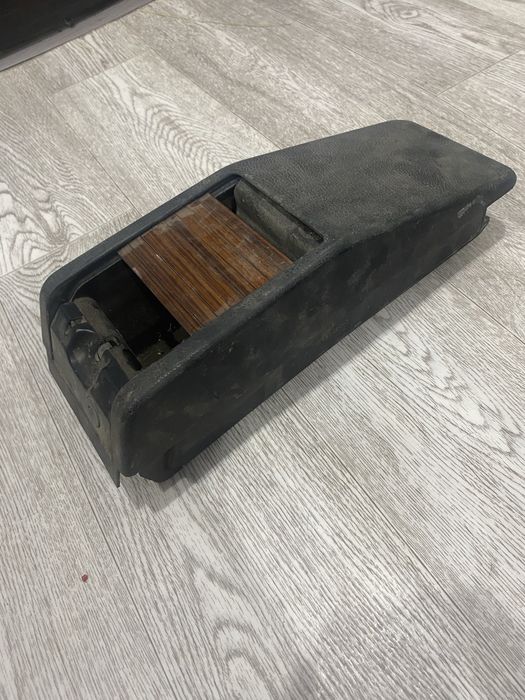 Хлебница w124 оригинал под рестоврацию