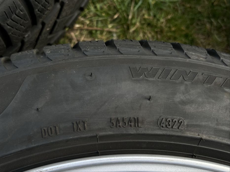 Jante R 19  TESLA cu anvelope de iarna ca noi 255/45/19 Dot 2023