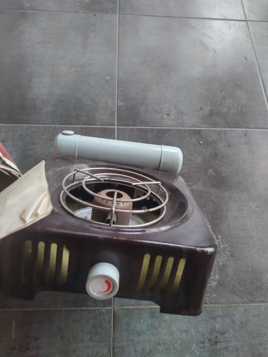 Къмпингов котлон на течен спирт