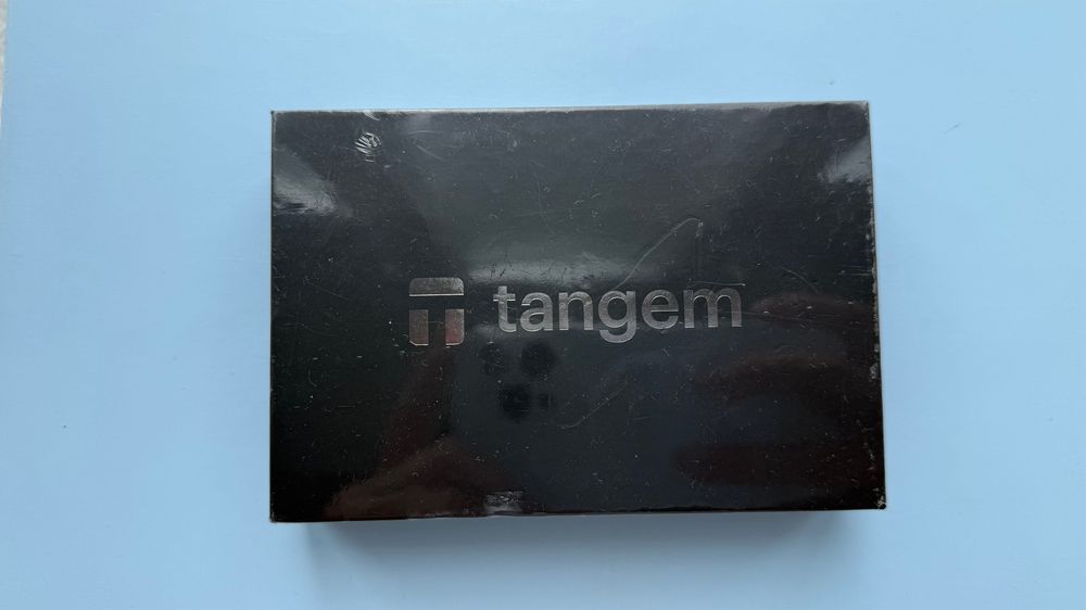 Tangem 2.0, аппаратный кошелёк, 3 карты