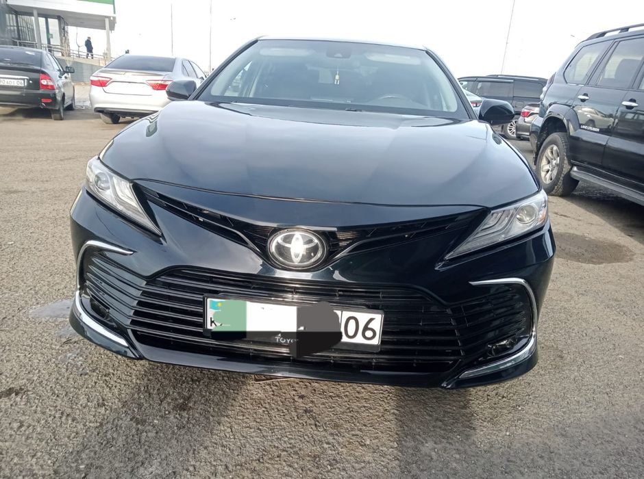 Toyota Camry 75.