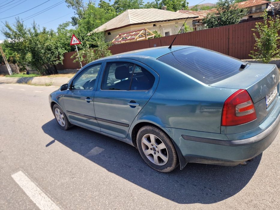SKODA Fabia 2004 — imagine 2