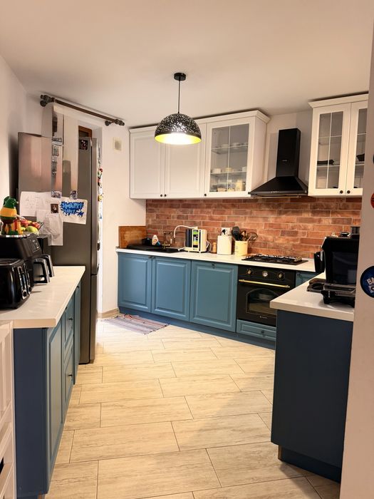 Vand Vilă Spațioasă P + Etaj – Zona Elvila, Palazu Mare (Str. Henry Coandă)