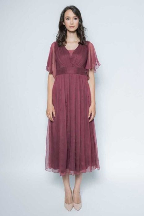 Vând rochie din mătase naturală, noua, cu eticheta