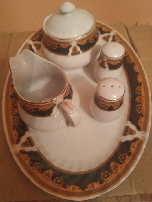 Сервиз обеденный 47пр., на 8персон.