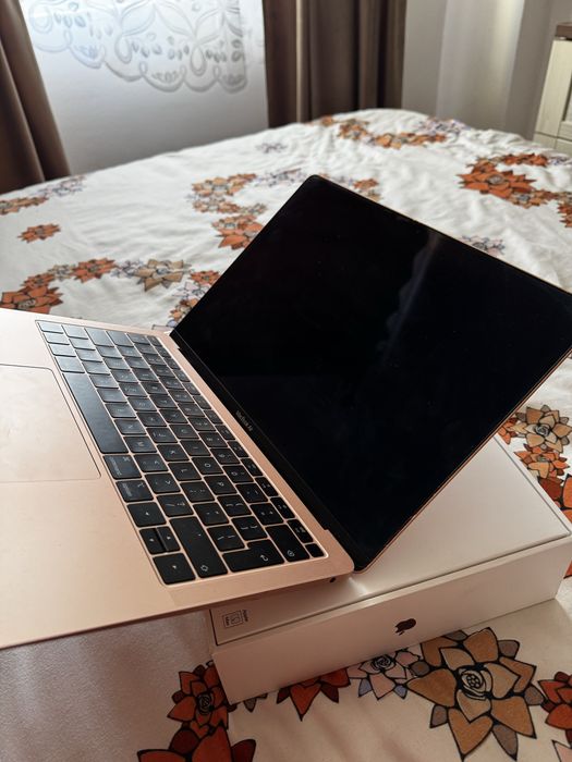 NEGOCIABIL MacBook Air 13” Retina 2019 RoseGold