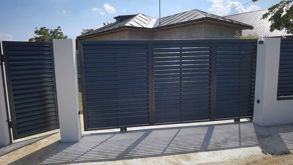 Kituri de jaluzele pentru Porti si Garduri