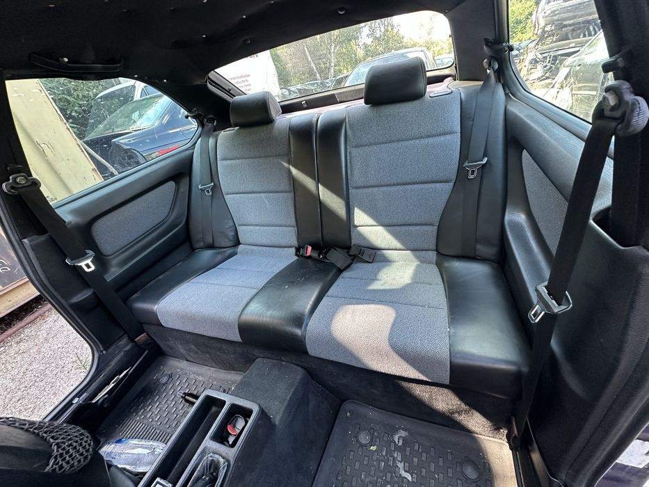 Bmw e36 компакт М пакет шпер НА ЧАСТИ