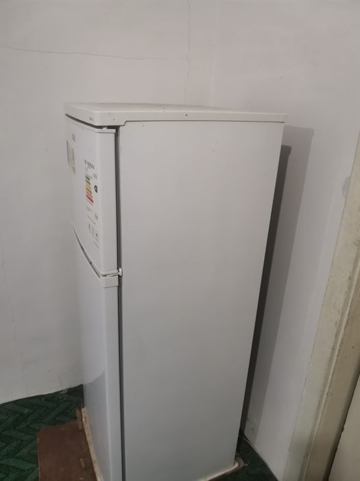 Xolodilnik Artel 46 Litr sotiladi