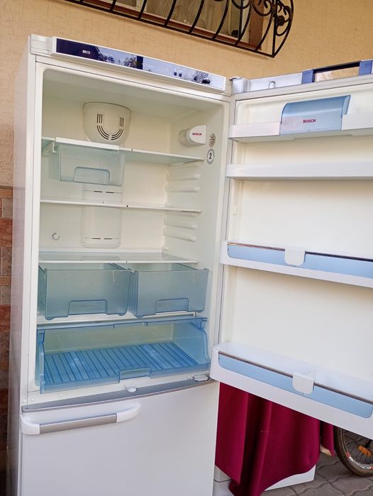Холодильник Bosch