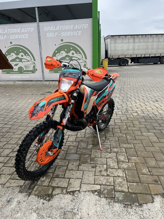 Ktm exc 300 2016 înscrisă