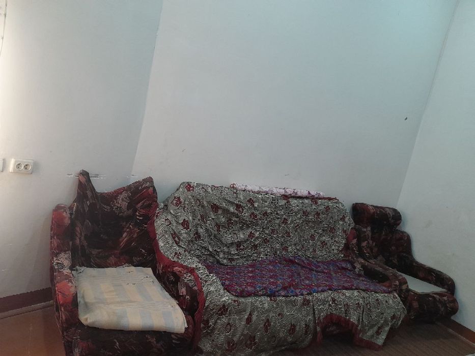 диван и кресло 100.000