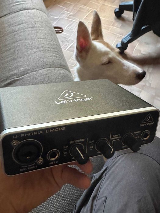 Behringer U-phoria UMC22