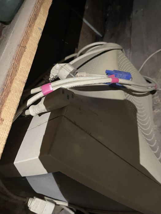 Ретро монитор samsung syncmaster 551s