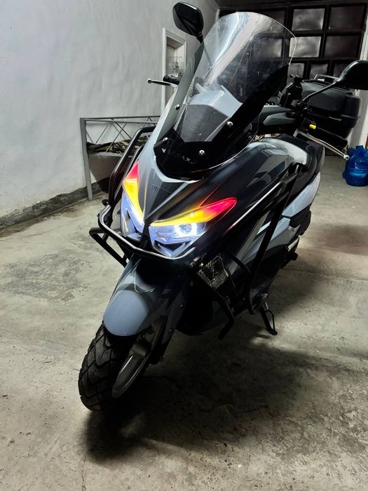 Model: N max  Xolati: Ideal  Tezligi: 90-100km/h