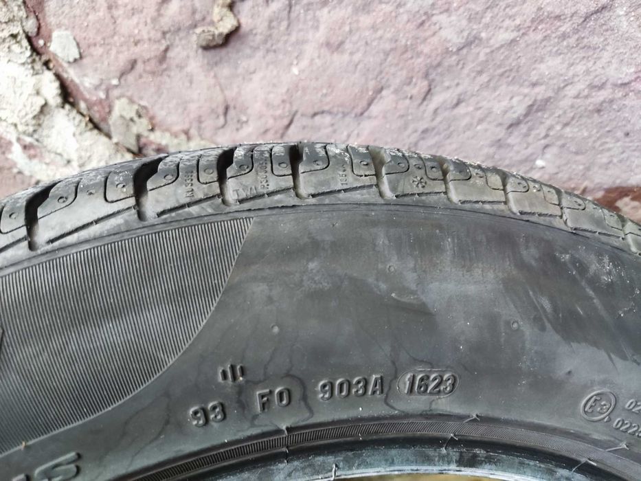 2 бр. всесезонни гуми 205/60/16 PIRELLI DOT 1623