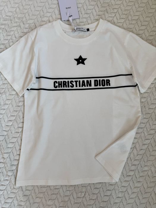 Дамска тениска нова