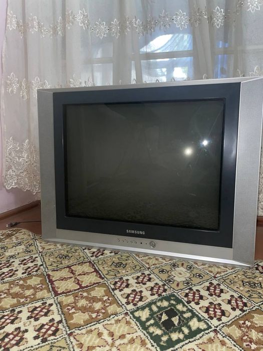 Продается телевизор
