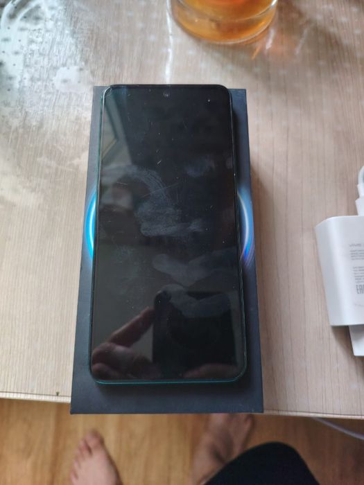 Хороший телефон Vivo V40 lite