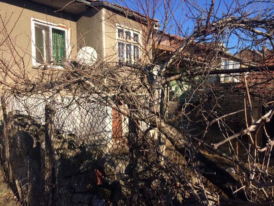 Продава се Къща в Сухиндол - 100 кв.м за 87 €/кв.м - Снимка #1