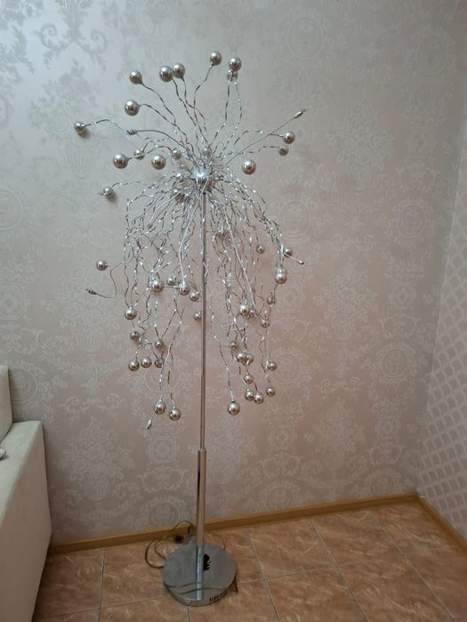 Продам светильник