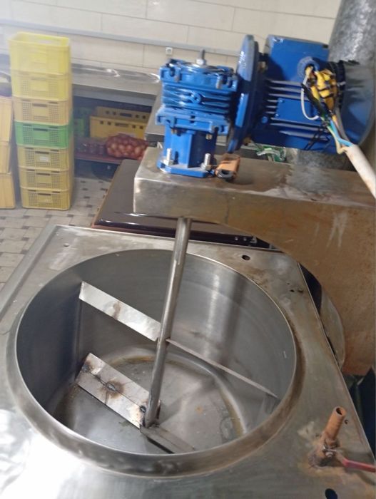 Сыр пиширадиган апарат  сотилади