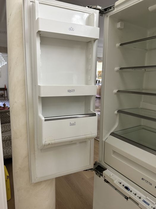 Холодильник Indesit