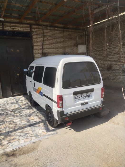 Дамас афто сотилади