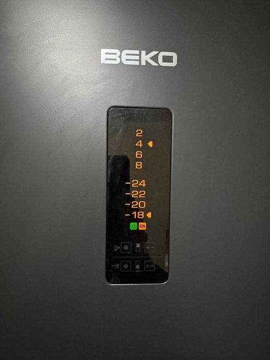 Холодильник BEKO двухкамерный