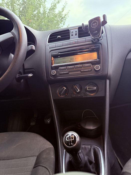 De vânzare Volkswagen Polo 6R!