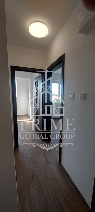 Апартамент след основен ремонт с три отделни стаи в ж.к. Изгрев