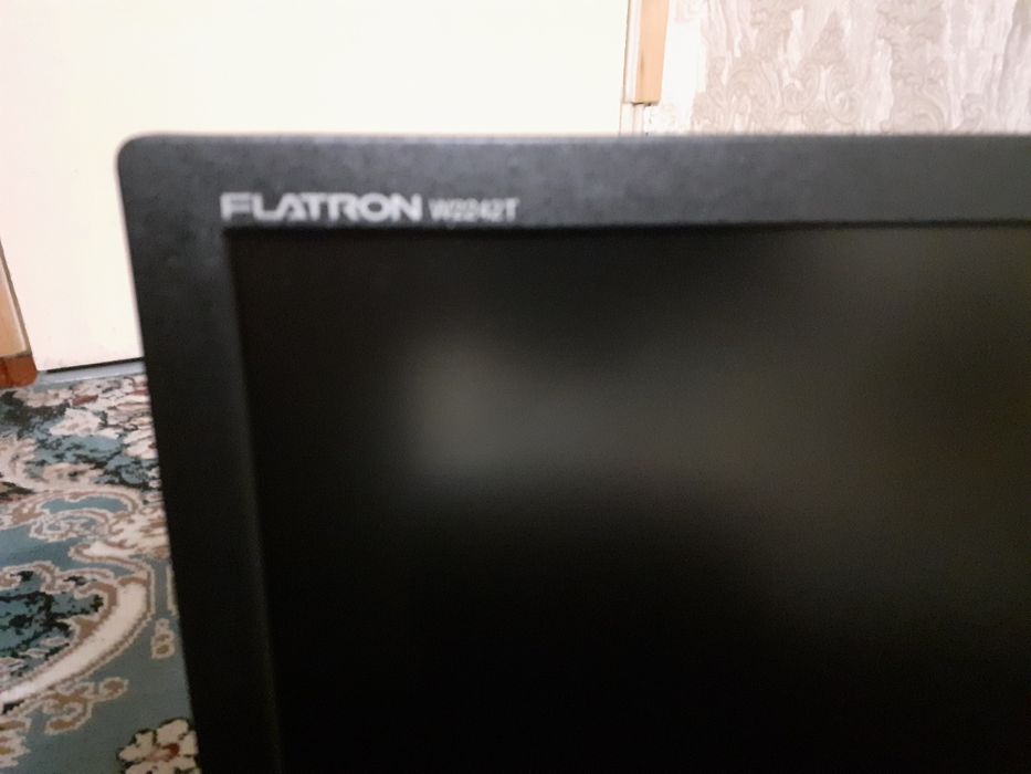 Monitor LG Flatron 22 dumm