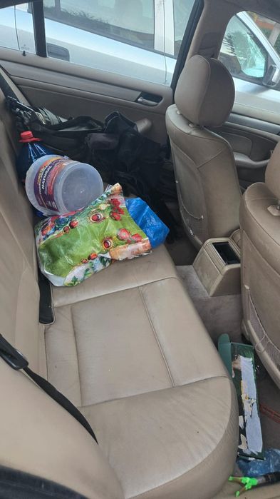 BMW 
BMW 320i → 2.0 benzina