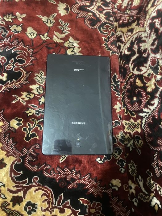 продам планшет самсунг Tab s4