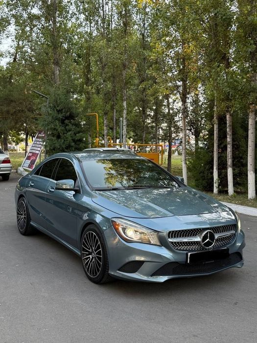 Mercedes Benz CLA 250