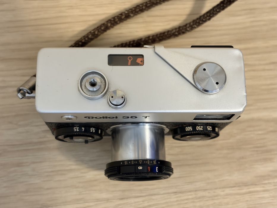 Rollei 35T aparat foto pe film legendar