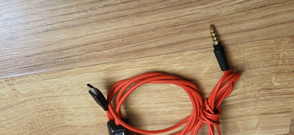 PLantronics C5220T Casti PC cu Mictobon Jack si cu USB.C ca noi